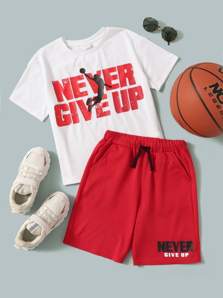 Never Give Up Tshirt & Short